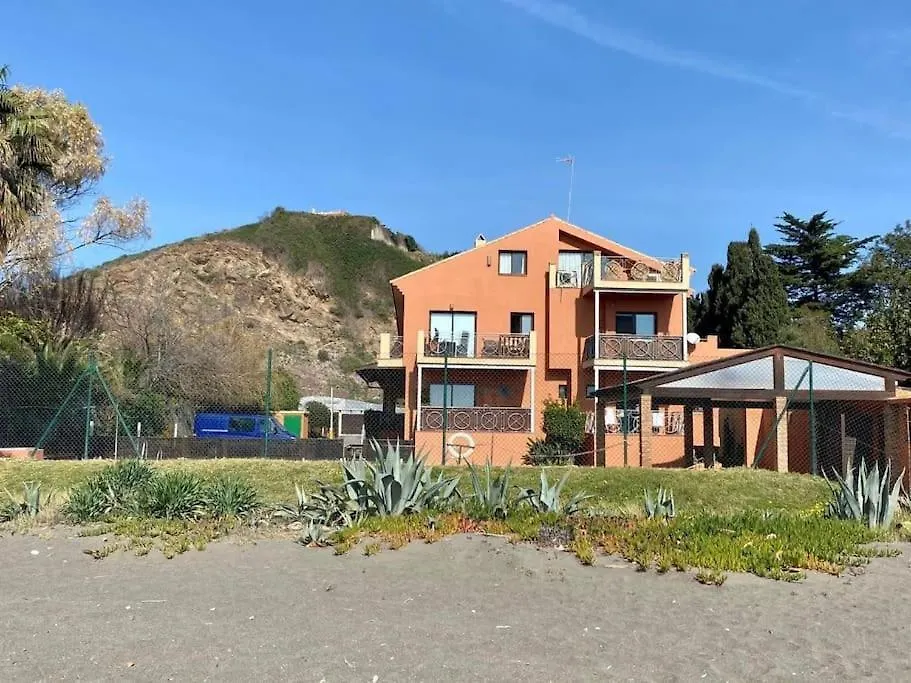 Apartmán Exclusive Beachfront Penthouse Almayate Alto Španělsko