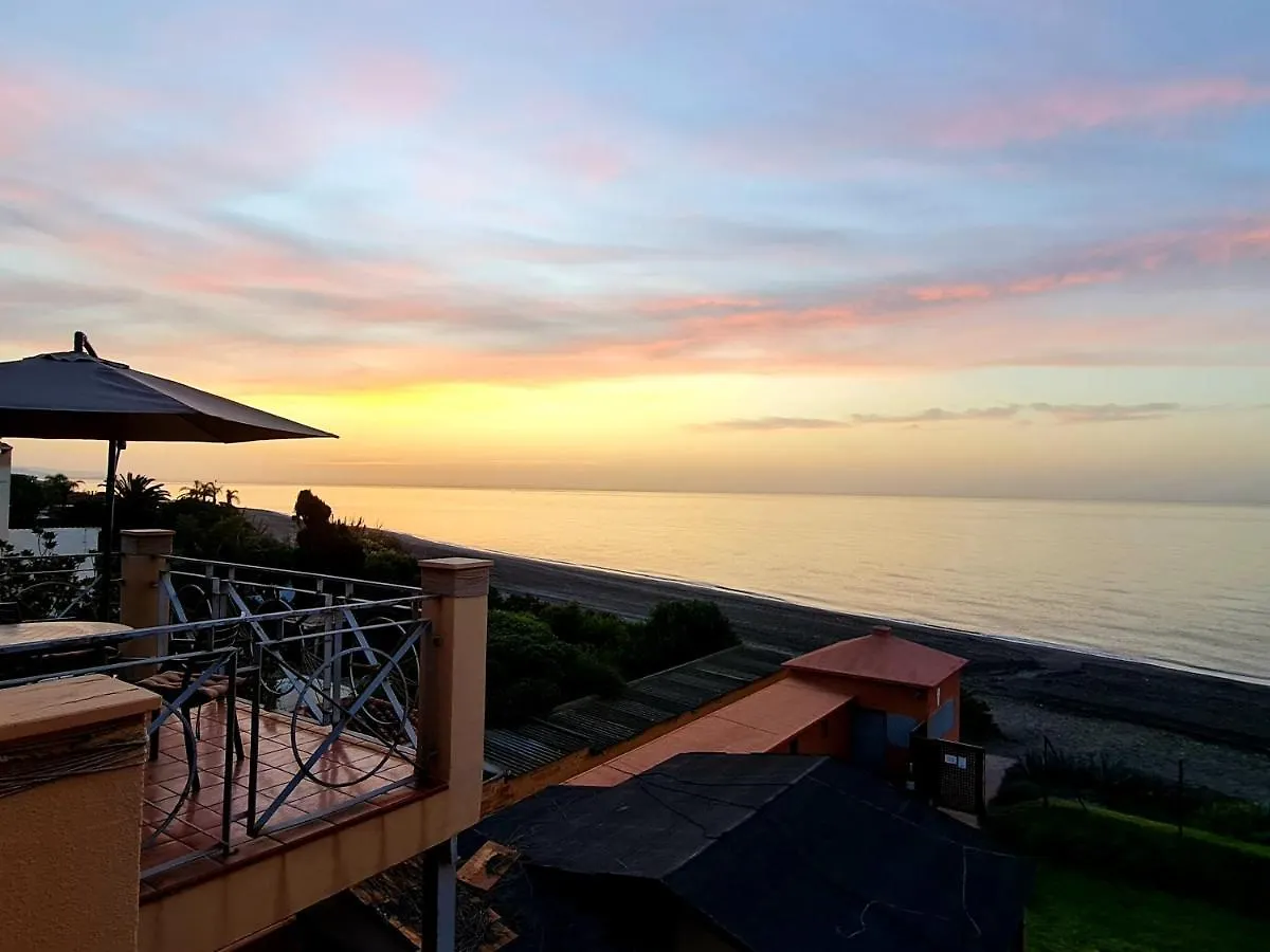 Apartmán Exclusive Beachfront Penthouse Almayate Alto Španělsko